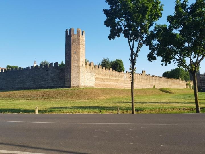 Ostello Citta' Murata Montagnana  Bagian luar foto